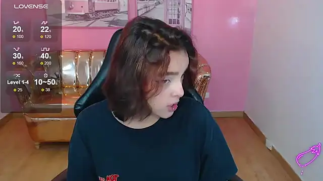 mia foster t online show from November 19, 1:11 pm