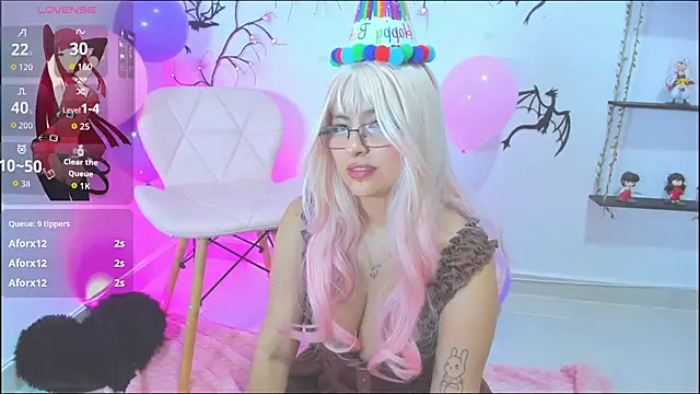 Miaengels  online show from January 18, 1:46 am