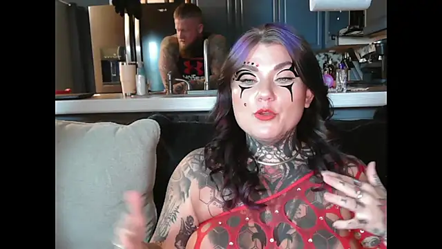 ventressink online show from October 31, 12:45 am