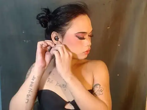 TSsexy LOVERxxxx online show from July 24, 5:27 am