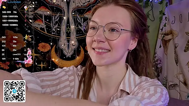 lyra thenymph online show from November 25, 12:02 am