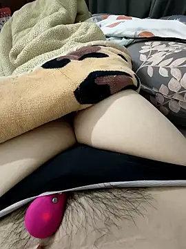 Lili 2love online show from January 10, 1:05 pm