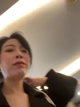 yourkeer online show from November 17, 3:51 am