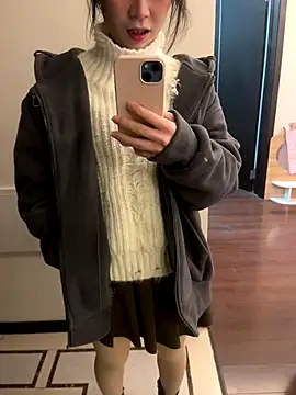 yourkeer online show from November 28, 9:01 am