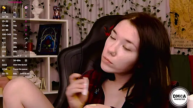 Kelly foox online show from February 18, 3:11 pm