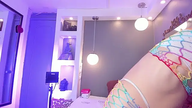 Alana Martinez  online show from March 19, 8:24 pm