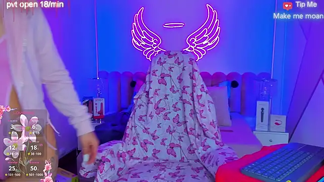 madisson 121 online show from February 21, 11:27 pm