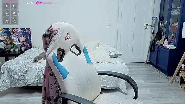 Snapshot of xAlisontiny chatting on November 3, 10:36 pm xAlisontiny online show from November 3, 10:36 pm