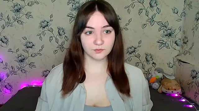 OliviaMontgommery online show from April 3, 10:24 am