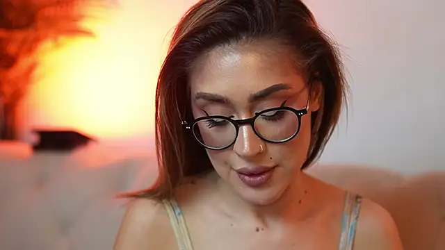 AileenKiss online show from June 23, 3:26 am