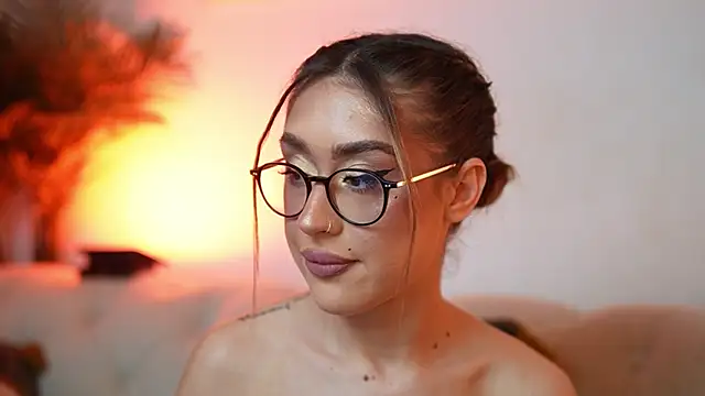 AileenKiss online show from June 20, 9:29 pm