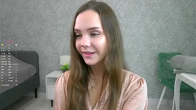 SweetSaraPie online show from October 13, 7:27 pm