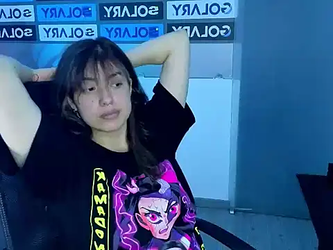 Violetta Swett  online show from November 25, 7:15 pm