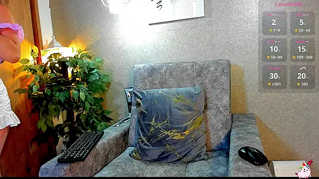 BabyDollvibes online show from November 6, 5:52 pm