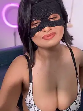 elza laana online show from October 15, 3:03 pm