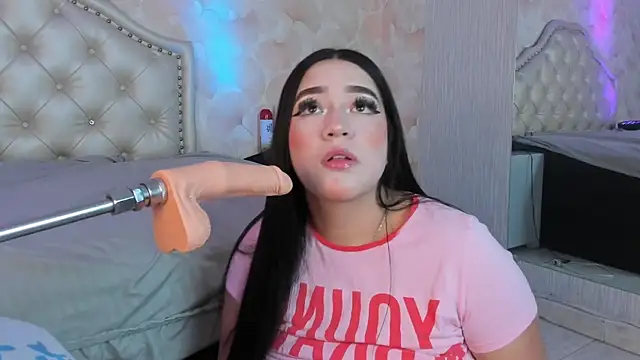 Sophia Valkova online show from December 1, 4:27 am