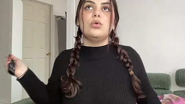 lilithsbetrayal online show from October 29, 8:55 pm