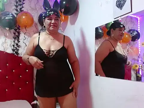 DannaLanegra2 online show from October 22, 7:52 pm