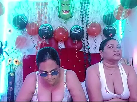 DannaLanegra2 online show from October 13, 7:05 pm