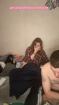 amandatheblondewife online show from April 15, 7:47 pm