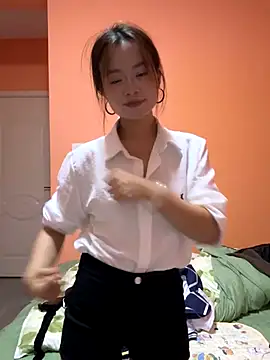 qingzi1218 online show from October 12, 11:56 am