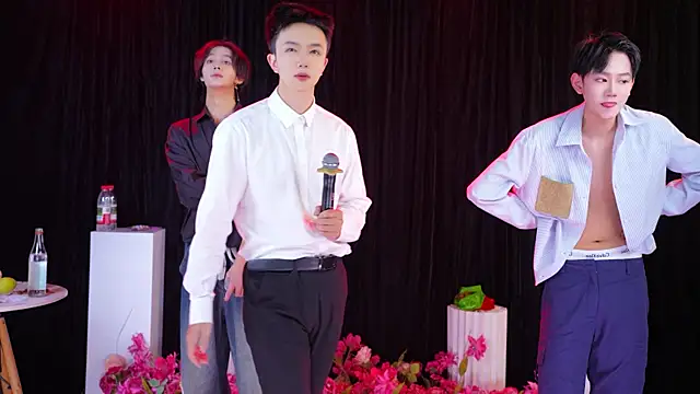 Boygayhouse online show from October 8, 5:45 am