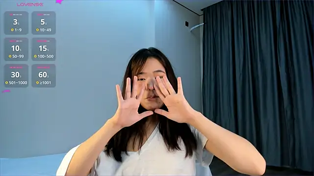 kim sua online show from October 19, 2:52 pm