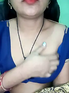 Rashmi 011 online show from November 8, 10:15 pm