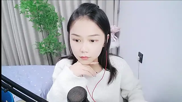 mili0923 online show from November 27, 3:48 pm