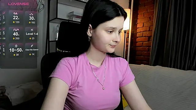 SkyDoll online show from December 2, 5:53 am