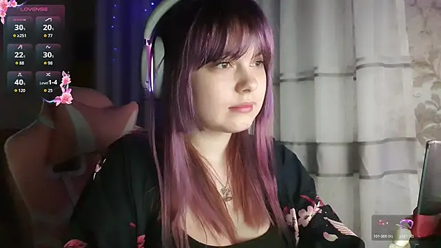 KristiBloom online show from February 28, 8:41 pm