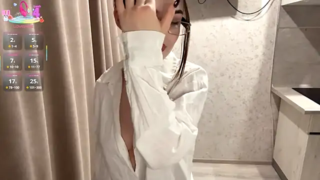 RinaModel online show from October 31, 6:45 pm