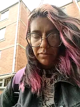 Abby 2-1 online show from October 27, 7:19 pm