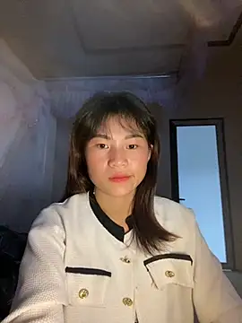 Mylinh- online show from October 16, 9:01 am