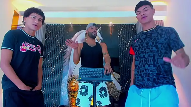  Gods of Olympus  online show from October 13, 4:26 am