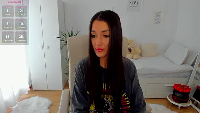 bubbledoll77 online show from March 19, 9:24 am