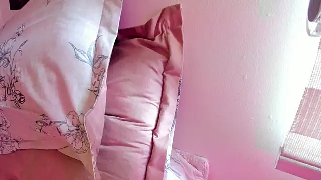 Lilith salvatoree online show from October 17, 2:09 pm