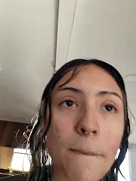 Mythical Girl online show from November 8, 8:25 pm