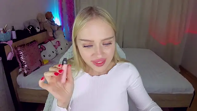 CeaneLino online show from October 9, 9:52 pm