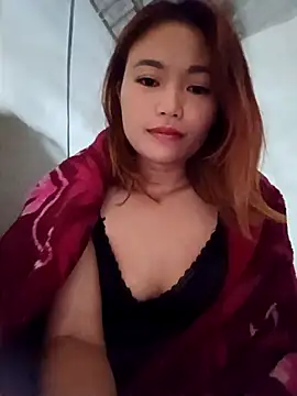 Rabbit-small online show from November 22, 8:33 pm