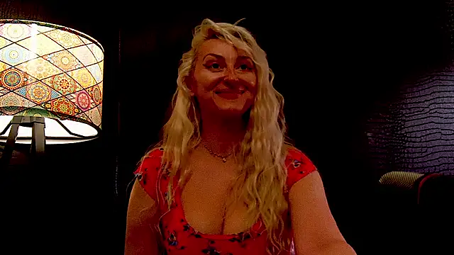 LeticiaReys online show from February 23, 11:31 am