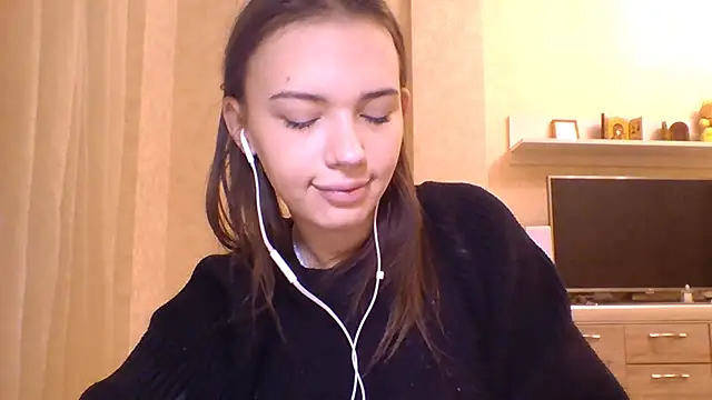 CeyaLier online show from December 17, 7:07 pm