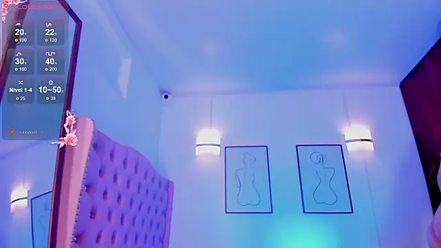 Laaura-Velez online show from March 7, 4:58 pm