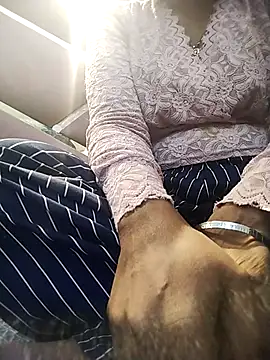 Goodgirl232 online show from December 2, 5:26 pm