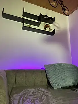 Oasis Fairy online show from November 25, 9:37 pm