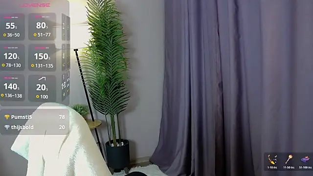 IvorySnowW online show from November 20, 1:56 pm