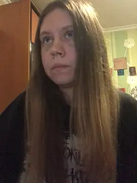 LunaVirelle online show from April 3, 6:28 pm