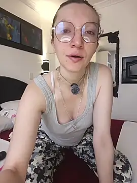 Lucy colee online show from December 5, 2:18 pm