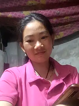 gio-thu online show from April 14, 3:01 pm