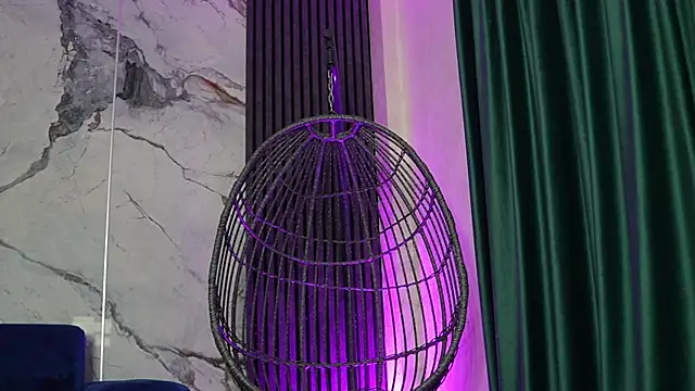 RachelRavee online show from November 6, 5:24 am